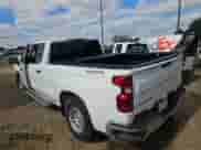2023 Chevrolet Silverado 1500 Work Truck z VIN 1GCUDAED3PZ183973, wystawiony jako IAAI lot #43624318 z przebiegiem 66 196 mil mil oraz . Historia ofert i sprzedaży dostępna na DreamBid. Obrazek 18.