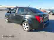 2012 Chevrolet Sonic LTZ z VIN 1G1JE5SHXC4102790, wystawiony jako IAAI lot #43554966 z przebiegiem 184 031 mil mil oraz . Historia ofert i sprzedaży dostępna na DreamBid. Obrazek 3.