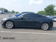 ✅ 2015 Hyundai Genesis Coupe 3.8L Base • VIN: KMHHU6KJXFU123270 • Lot: 42904906. Listed on IAAI with 56,305 mi. Free auction sales archive from the USA and detailed vehicle history report at DreamBid. Image 14.