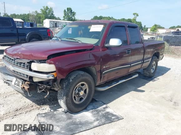 ✅ 2002 Chevrolet Silverado 1500 LT • VIN: 2GCEK19TX21369183 • Lot: 42659233. Listed on IAAI with 304,622 mi. Free auction sales archive from the USA and detailed vehicle history report at DreamBid. Image 2.