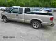 1999 Chevrolet S-10 LS Xtreme с VIN 1GCCS1948X8176759, выставлен на аукционе Copart как лот 57511695 с пробегом 154 775 миль миль и Списание • Salvage title. История ставок и продаж доступна на DreamBid. Изображение 2.