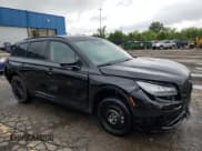 ✅ 2025 Lincoln Corsair Premiere • VIN: 5LMCJ1DA5SUL14797 • Lot: 68508615. Wystawiony na Copart z przebiegiem 976 mil. Bezpłatny archiwum sprzedaży aukcyjnych z USA i szczegółowy raport historii pojazdu na DreamBid. Zdjęcie 4.