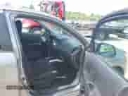 2013 Mitsubishi Outlander ES z VIN 4A4AP3AU2DE002868, wystawiony jako IAAI lot #43123086 z przebiegiem 163 404 mil mil oraz . Historia ofert i sprzedaży dostępna na DreamBid. Obrazek 5.