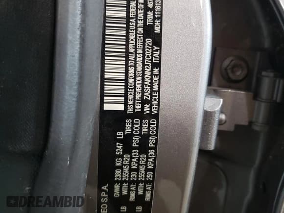 ✅ 2018 Alfa Romeo Stelvio Ti Sport • VIN: ZASFAKNN2J7C02720 • Лот: 71842942. Опубликован ранее на Copart с пробегом Не указан. Бесплатный доступ к архиву аукционных продаж из США и подробный отчёт об истории автомобиля на DreamBid. Изображение 13.