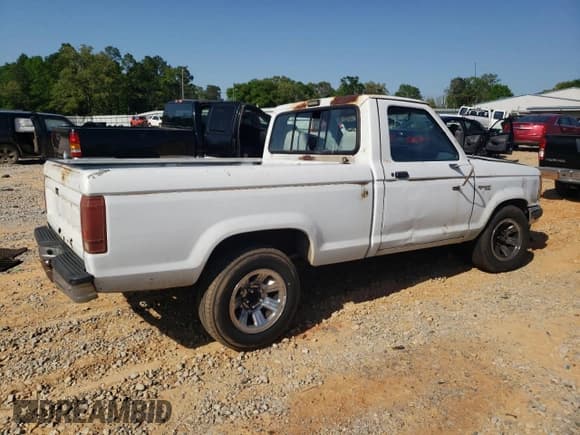 ✅ 1991 Ford Ranger XLT • VIN: 1FTCR10X0MUB55264 • Lot: 52108835. Listed on Copart with 72,851 mi. Free auction sales archive from the USA and detailed vehicle history report at DreamBid. Image 3.