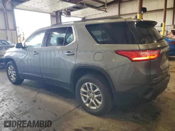✅ 2019 Chevrolet Traverse LT Cloth • VIN: 1GNEVGKWXKJ297932 • Lot: 86824545. Wystawiony na Copart z przebiegiem 67 367 mil. Bezpłatny archiwum sprzedaży aukcyjnych z USA i szczegółowy raport historii pojazdu na DreamBid. Zdjęcie 2.