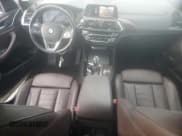 ✅ 2020 BMW X3 xDrive30i • VIN: 5UXTY5C05L9C53055 • Lot: 82548515. Wystawiony na Copart z przebiegiem 50 100 mil. Bezpłatny archiwum sprzedaży aukcyjnych z USA i szczegółowy raport historii pojazdu na DreamBid. Zdjęcie 8.