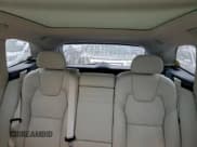 ✅ 2021 Volvo XC60 Momentum • VIN: YV4102DK3M1880572 • Lot: 95464005. Wystawiony na Copart z przebiegiem 42 134 mil. Bezpłatny archiwum sprzedaży aukcyjnych z USA i szczegółowy raport historii pojazdu na DreamBid. Zdjęcie 10.