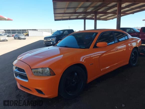 ✅ 2014 Dodge Charger RT • VIN: 2C3CDXCTXEH303309 • Лот: 43387936. Опубликован ранее на IAAI с пробегом 83 921 миль. Бесплатный доступ к архиву аукционных продаж из США и подробный отчёт об истории автомобиля на DreamBid. Изображение 23.