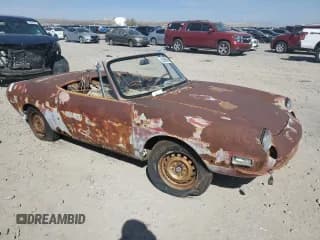 ✅ 1971 FIAT 124 • VIN: 100GBS10091199 • Lot: 52965055. Wystawiony na Copart z przebiegiem 61 481 mil. Bezpłatny archiwum sprzedaży aukcyjnych z USA i szczegółowy raport historii pojazdu na DreamBid. Zdjęcie 4.