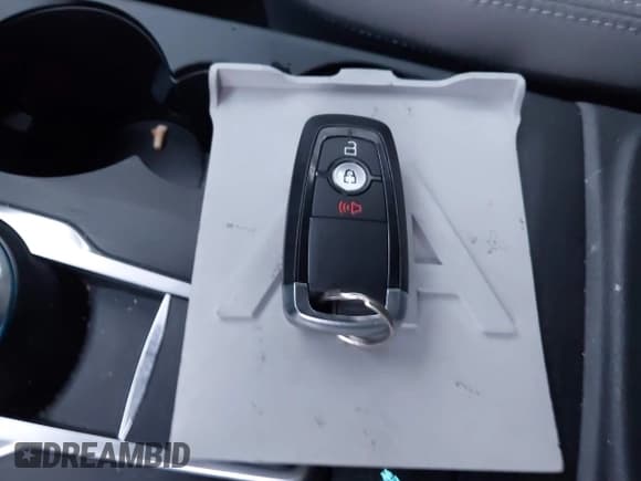 ✅ 2020 Ford Escape SE • VIN: 1FMCU9G69LUB00509 • Лот: 43628750. Опубликован ранее на IAAI с пробегом 69 955 миль. Бесплатный доступ к архиву аукционных продаж из США и подробный отчёт об истории автомобиля на DreamBid. Изображение 11.