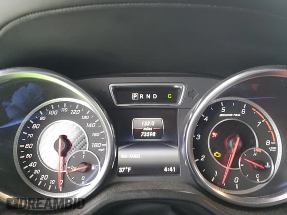 ✅ 2018 Mercedes-Benz G 63 AMG • VIN: WDCYC7DH4JX292399 • Lot: 45365795. Listed on Copart with 73,598 mi. Free auction sales archive from the USA and detailed vehicle history report at DreamBid. Image 9.