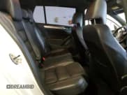 ✅ 2012 Volkswagen Golf R w/Sunroof & Navi • VIN: WVWPF7AJXCW274997 • Lot: 60323145. Wystawiony na Copart z przebiegiem 155 697 mil. Bezpłatny archiwum sprzedaży aukcyjnych z USA i szczegółowy raport historii pojazdu na DreamBid. Zdjęcie 10.