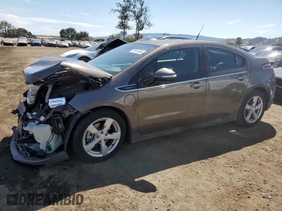 ✅ 2014 Chevrolet Volt • VIN: 1G1RF6E42EU152150 • Lot: 72441584. Wystawiony na Copart z przebiegiem 130 218 mil. Bezpłatny archiwum sprzedaży aukcyjnych z USA i szczegółowy raport historii pojazdu na DreamBid. Zdjęcie 1.