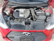 ✅ 2013 Hyundai Veloster Turbo • VIN: KMHTC6AE5DU100476 • Lot: 41541395. Wystawiony na IAAI z przebiegiem 97 042 mil. Bezpłatny archiwum sprzedaży aukcyjnych z USA i szczegółowy raport historii pojazdu na DreamBid. Zdjęcie 10.