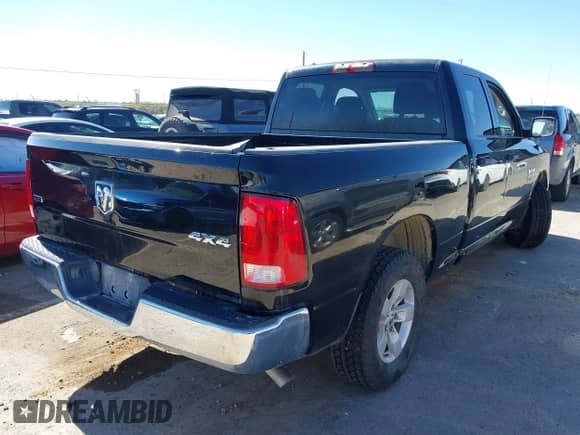 2024 Ram 1500 SLT с VIN 1C6RR7GG4RS148394, выставлен на аукционе IAAI как лот 43538392 с пробегом 43 064 миль миль и . История ставок и продаж доступна на DreamBid. Изображение 4.