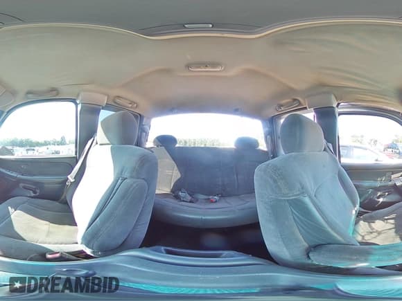 ✅ 2001 Chevrolet Silverado 2500HD LS • VIN: 1GCHC29181E237423 • Лот: 65835815. Опубликован ранее на Copart с пробегом 289 888 миль. Бесплатный доступ к архиву аукционных продаж из США и подробный отчёт об истории автомобиля на DreamBid. Изображение 14.