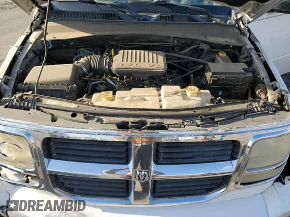 2007 Dodge Nitro SLT с VIN 1D8GU58KX7W681234, выставлен на аукционе Copart как лот 80648224 с пробегом 195 256 миль миль и На запчасти • Non repairable. История ставок и продаж доступна на DreamBid. Изображение 14.