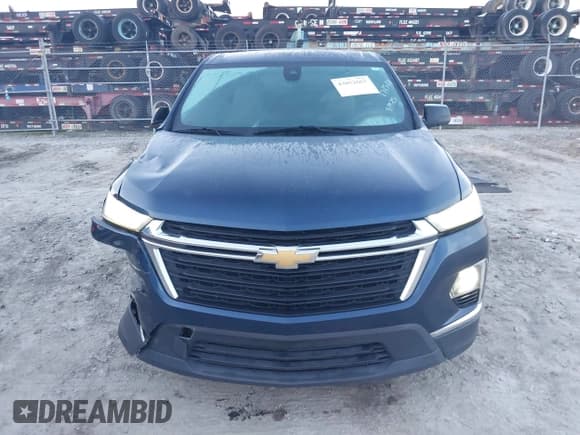 ✅ 2022 Chevrolet Traverse LS • VIN: 1GNERFKW7NJ174544 • Lot: 43052667. Wystawiony na IAAI z przebiegiem 90 705 mil. Bezpłatny archiwum sprzedaży aukcyjnych z USA i szczegółowy raport historii pojazdu na DreamBid. Zdjęcie 12.
