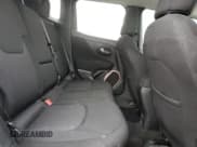 ✅ 2015 Jeep Renegade Latitude • VIN: ZACCJBBT4FPC45464 • Lot: 86786395. Wystawiony na Copart z przebiegiem 209 420 mil. Bezpłatny archiwum sprzedaży aukcyjnych z USA i szczegółowy raport historii pojazdu na DreamBid. Zdjęcie 11.