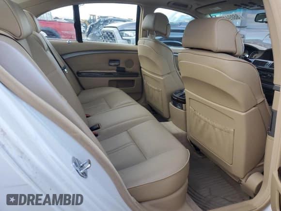 ✅ 2006 BMW 7 Series 750i • VIN: WBAHL83576DT06997 • Lot: 88894455. Listed on Copart with 145,209 mi. Free auction sales archive from the USA and detailed vehicle history report at DreamBid. Image 10.