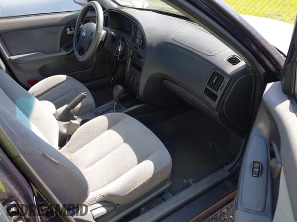 ✅ 2005 Hyundai Elantra GLS • VIN: KMHDN46D15U144091 • Lot: 42460609. Wystawiony na IAAI z przebiegiem 178 523 mil. Bezpłatny archiwum sprzedaży aukcyjnych z USA i szczegółowy raport historii pojazdu na DreamBid. Zdjęcie 5.