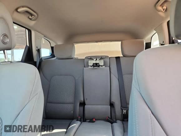 2017 Hyundai Santa Fe SE с VIN KM8SM4HF0HU182408, выставлен на аукционе Copart как лот 84733425 с пробегом 90 423 миль миль и Списание • Salvage title. История ставок и продаж доступна на DreamBid. Изображение 10.