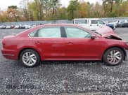 ✅ 2018 Volkswagen Passat SE • VIN: 1VWBA7A33JC038472 • Лот: 43391690. Опубликован ранее на IAAI с пробегом 122 000 миль. Бесплатный доступ к архиву аукционных продаж из США и подробный отчёт об истории автомобиля на DreamBid. Изображение 13.