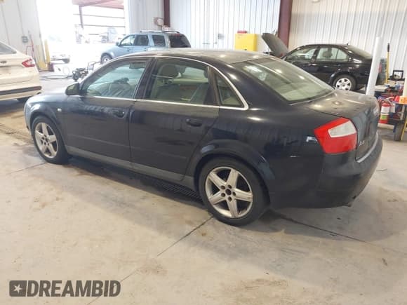 ✅ 2003 Audi A4 3.0L • VIN: WAULT68E73A214261 • Lot: 42078401. Wystawiony na IAAI z przebiegiem 279 424 mil. Bezpłatny archiwum sprzedaży aukcyjnych z USA i szczegółowy raport historii pojazdu na DreamBid. Zdjęcie 3.