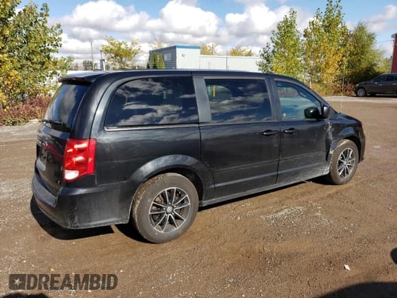 ✅ 2017 Dodge Grand Caravan SE Plus • VIN: 2C4RDGBG6HR687193 • Лот: 86542795. Опубликован ранее на Copart с пробегом 240 380 миль. Бесплатный доступ к архиву аукционных продаж из США и подробный отчёт об истории автомобиля на DreamBid. Изображение 3.