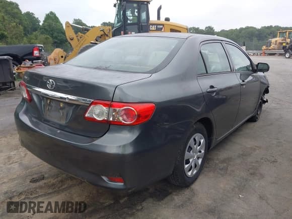 ✅ 2012 Toyota Corolla L • VIN: 2T1BU4EE8CC910823 • Lot: 42858806. Wystawiony na IAAI z przebiegiem 80 860 mil. Bezpłatny archiwum sprzedaży aukcyjnych z USA i szczegółowy raport historii pojazdu na DreamBid. Zdjęcie 4.