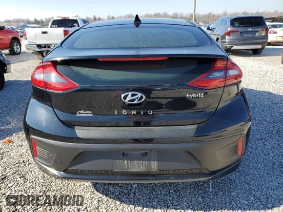 ✅ 2017 Hyundai Ioniq SEL • VIN: KMHC75LC1HU029177 • Lot: 45054505. Listed on Copart with 95,609 mi. Free auction sales archive from the USA and detailed vehicle history report at DreamBid. Image 6.