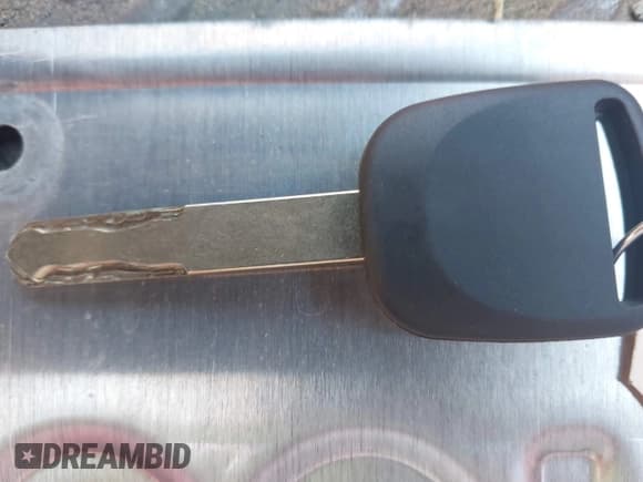 ✅ 2020 Honda CR-V LX • VIN: 7FARW1H23LE001347 • Лот: 42585044. Опубликован ранее на IAAI с пробегом 140 538 миль. Бесплатный доступ к архиву аукционных продаж из США и подробный отчёт об истории автомобиля на DreamBid. Изображение 11.