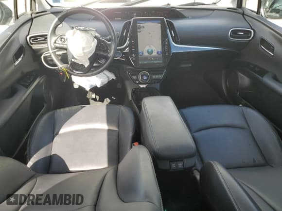 ✅ 2021 Toyota Prius XLE • VIN: JTDKAMFP8M3173660 • Lot: 82497595. Listed on Copart with 72,368 mi. Free auction sales archive from the USA and detailed vehicle history report at DreamBid. Image 8.