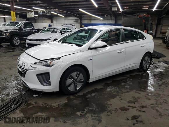 ✅ 2020 Hyundai Ioniq Blue • VIN: KMHC65LCXLU229843 • Lot: 41857945. Wystawiony na Copart z przebiegiem 37 570 mil. Bezpłatny archiwum sprzedaży aukcyjnych z USA i szczegółowy raport historii pojazdu na DreamBid. Zdjęcie 1.