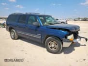 ✅ 2000 Chevrolet Suburban LS • VIN: 3GNEC16T3YG208182 • Lot: 81924095. Wystawiony na Copart z przebiegiem 126 283 mil. Bezpłatny archiwum sprzedaży aukcyjnych z USA i szczegółowy raport historii pojazdu na DreamBid. Zdjęcie 4.