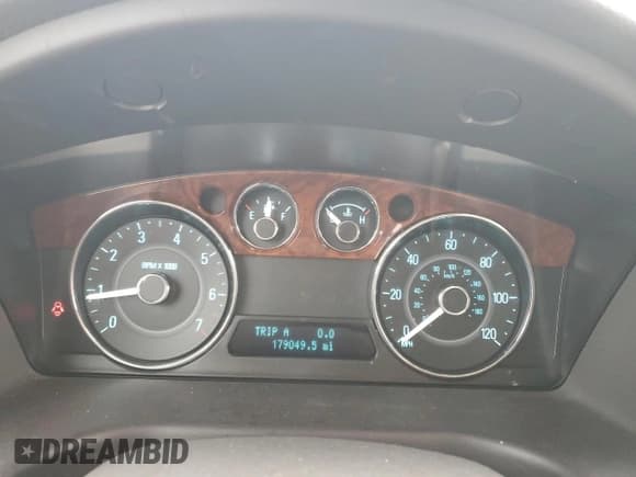 ✅ 2010 Ford Flex Limited • VIN: 2FMGK5DCXABB13184 • Lot: 84982055. Listed on Copart with 179,049 mi. Free auction sales archive from the USA and detailed vehicle history report at DreamBid. Image 9.