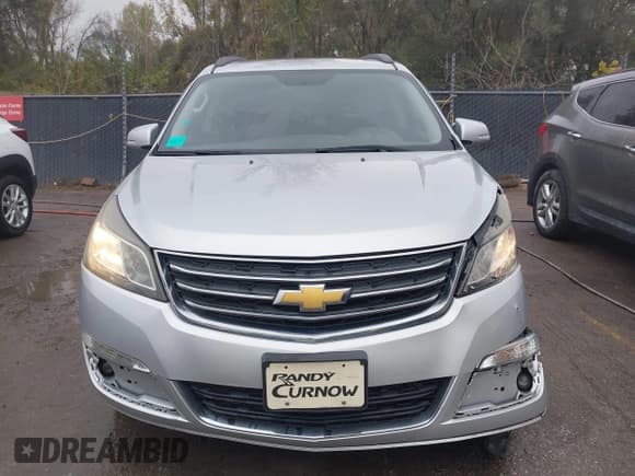 ✅ 2015 Chevrolet Traverse LT • VIN: 1GNKVGKD4FJ226989 • Lot: 43525024. Wystawiony na IAAI z przebiegiem Nie podano. Bezpłatny archiwum sprzedaży aukcyjnych z USA i szczegółowy raport historii pojazdu na DreamBid. Zdjęcie 12.