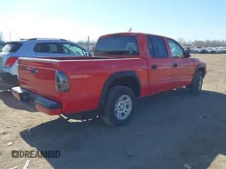 ✅ 2001 Dodge Dakota Sport • VIN: 1B7GL2AN11S114803 • Lot: 41752870. Wystawiony na IAAI z przebiegiem 102 459 mil. Bezpłatny archiwum sprzedaży aukcyjnych z USA i szczegółowy raport historii pojazdu na DreamBid. Zdjęcie 4.