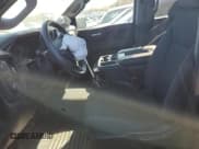 ✅ 2020 Chevrolet Silverado 1500 Custom • VIN: 3GCPYBEK6LG372651 • Lot: 76187194. Wystawiony na Copart z przebiegiem 48 221 mil. Bezpłatny archiwum sprzedaży aukcyjnych z USA i szczegółowy raport historii pojazdu na DreamBid. Zdjęcie 7.