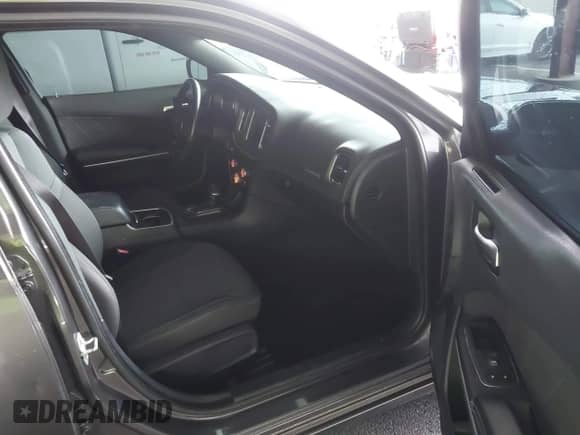 2019 Dodge Charger SXT с VIN 2C3CDXBG9KH722140, выставлен на аукционе IAAI как лот 43259909 с пробегом 138 264 миль миль и . История ставок и продаж доступна на DreamBid. Изображение 5.