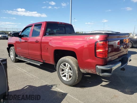 ✅ 2018 Chevrolet Silverado 1500 LT • VIN: 1GCVKREH9JZ196679 • Лот: 82341455. Опубликован ранее на Copart с пробегом 104 723 миль. Бесплатный доступ к архиву аукционных продаж из США и подробный отчёт об истории автомобиля на DreamBid. Изображение 2.