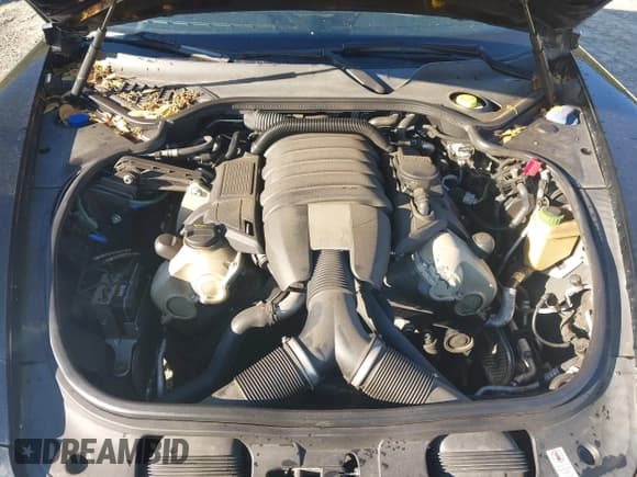 ✅ 2016 Porsche Panamera 4 • VIN: WP0AA2A75GL001484 • Lot: 43403161. Wystawiony na IAAI z przebiegiem 97 294 mil. Bezpłatny archiwum sprzedaży aukcyjnych z USA i szczegółowy raport historii pojazdu na DreamBid. Zdjęcie 10.