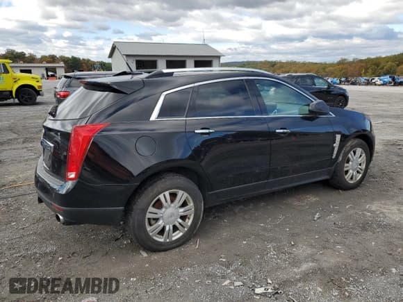 ✅ 2010 Cadillac SRX Luxury Collection • VIN: 3GYFNDEY0AS605335 • Лот: 82622545. Опубликован ранее на Copart с пробегом 230 283 миль. Бесплатный доступ к архиву аукционных продаж из США и подробный отчёт об истории автомобиля на DreamBid. Изображение 3.