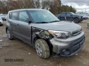 ✅ 2017 Kia Soul • VIN: KNDJN2A20H7482053 • Лот: 94283505. Опубликован ранее на Copart с пробегом 53 276 миль. Бесплатный доступ к архиву аукционных продаж из США и подробный отчёт об истории автомобиля на DreamBid. Изображение 4.