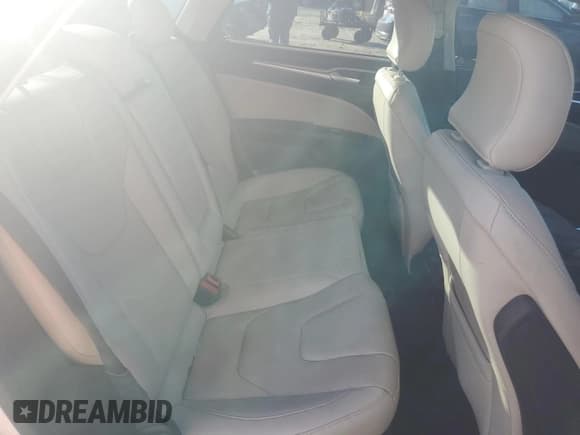 ✅ 2015 Ford Fusion Titanium Hybrid • VIN: 3FA6P0RUXFR220448 • Lot: 82611635. Listed on Copart with 151,094 mi. Free auction sales archive from the USA and detailed vehicle history report at DreamBid. Image 10.