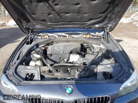 ✅ 2016 BMW 5 Series 528i xDrive • VIN: WBA5A7C5XGG642193 • Lot: 43870239. Listed on IAAI with 148,113 mi. Free auction sales archive from the USA and detailed vehicle history report at DreamBid. Image 10.