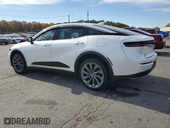 ✅ 2023 Toyota Crown Limited • VIN: JTDAAAAF1P3000141 • Lot: 85957605. Listed on Copart with 12,897 mi. Free auction sales archive from the USA and detailed vehicle history report at DreamBid. Image 2.