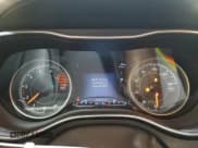 ✅ 2020 Jeep Cherokee Limited • VIN: 1C4PJMDXXLD518723 • Lot: 91667465. Wystawiony na Copart z przebiegiem 71 019 mil. Bezpłatny archiwum sprzedaży aukcyjnych z USA i szczegółowy raport historii pojazdu na DreamBid. Zdjęcie 9.