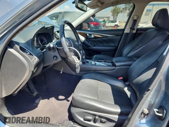 ✅ 2016 Infiniti Q50 Premium • VIN: JN1EV7AR8GM346378 • Лот: 70828435. Опубликован ранее на Copart с пробегом 146 002 миль. Бесплатный доступ к архиву аукционных продаж из США и подробный отчёт об истории автомобиля на DreamBid. Изображение 7.